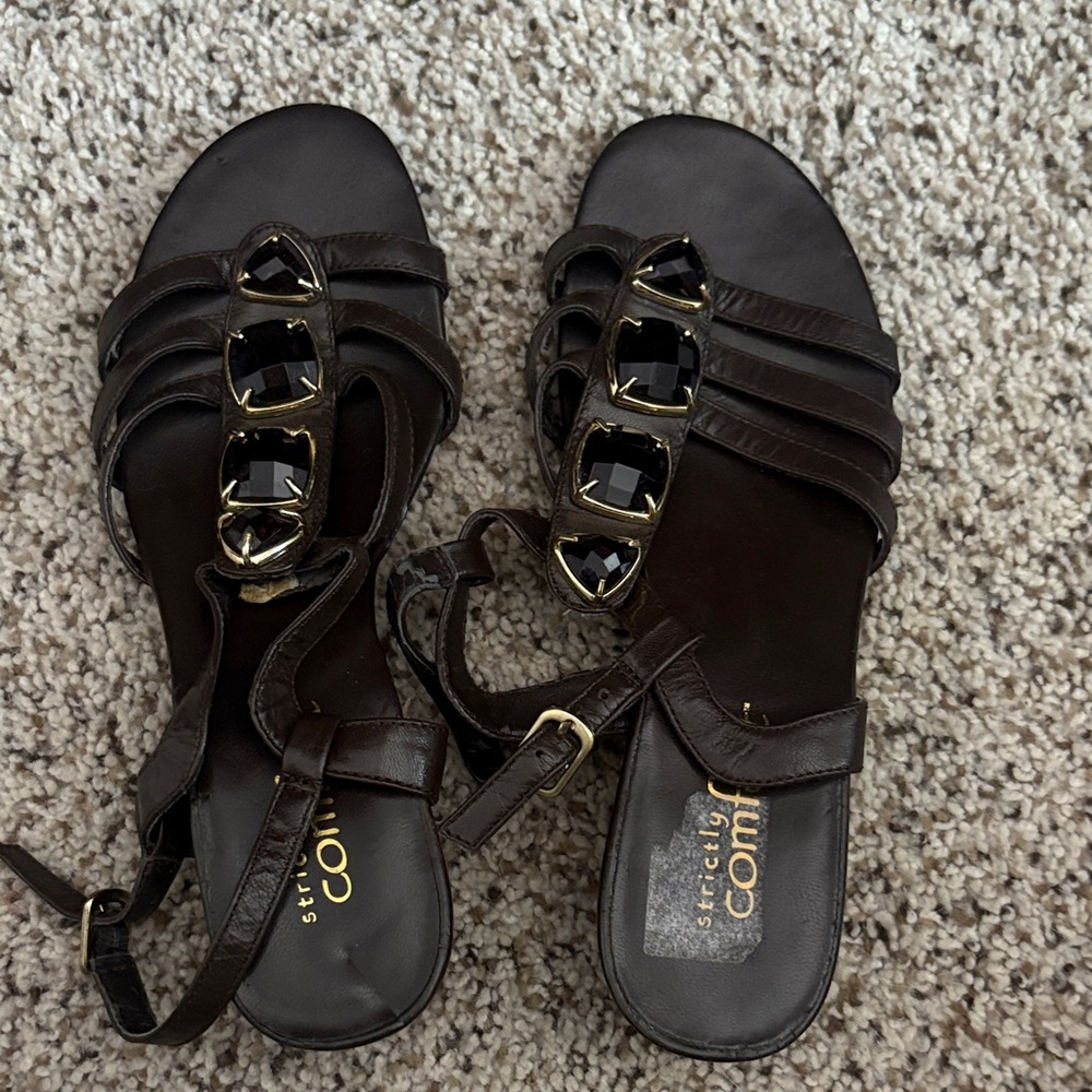 WW Women's brown Sandals